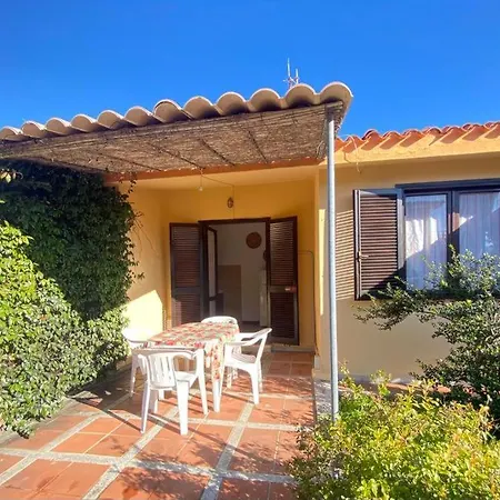 Villino Cinta 6 *